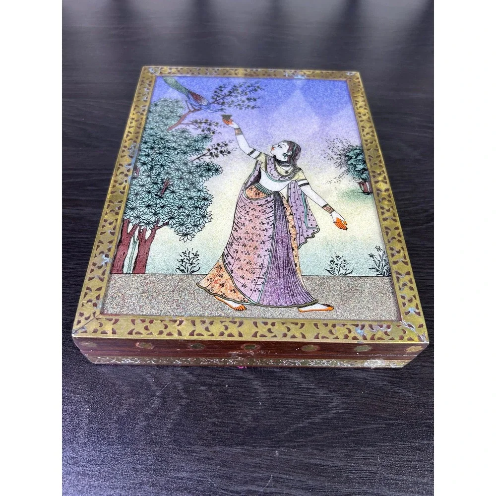 Vintage Indian Hand Painted Jewelry Box Velvet Lined Brass Inlay 8.5x6.5 Inch